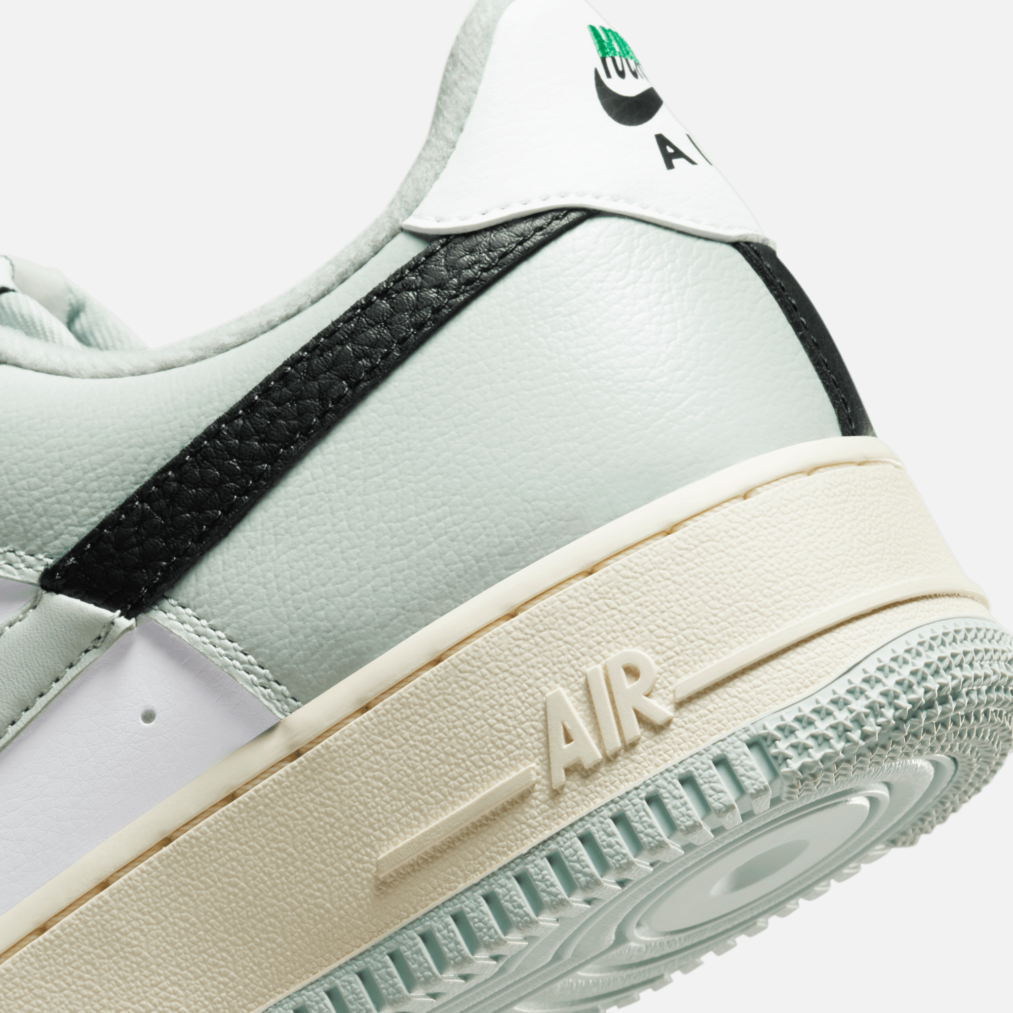 Nike Air Force 1 Low Split Light Silver – Puffer Reds Nike Air Force 1 Low Split Light Silver – Puffer Reds