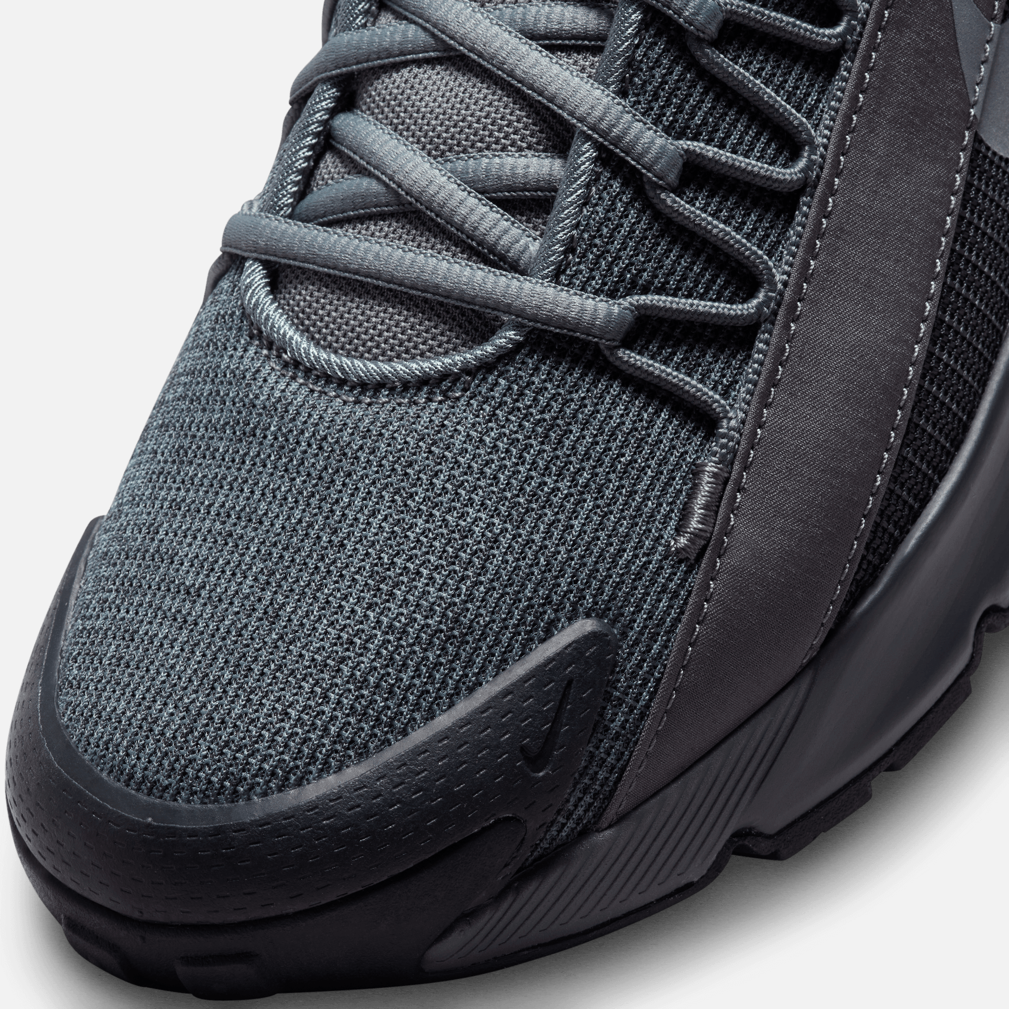 Nike Air Max Plus Roam Dark Smoke Grey