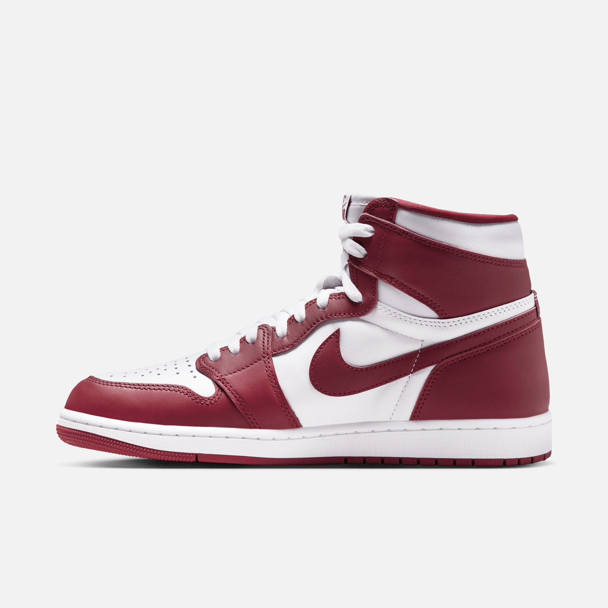 Air Jordan 1 Retro High OG White Team Red 10.5