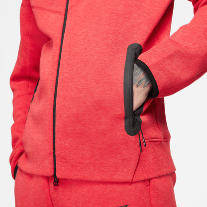 Nike Sportswear Tech Fleece Red Windrunner