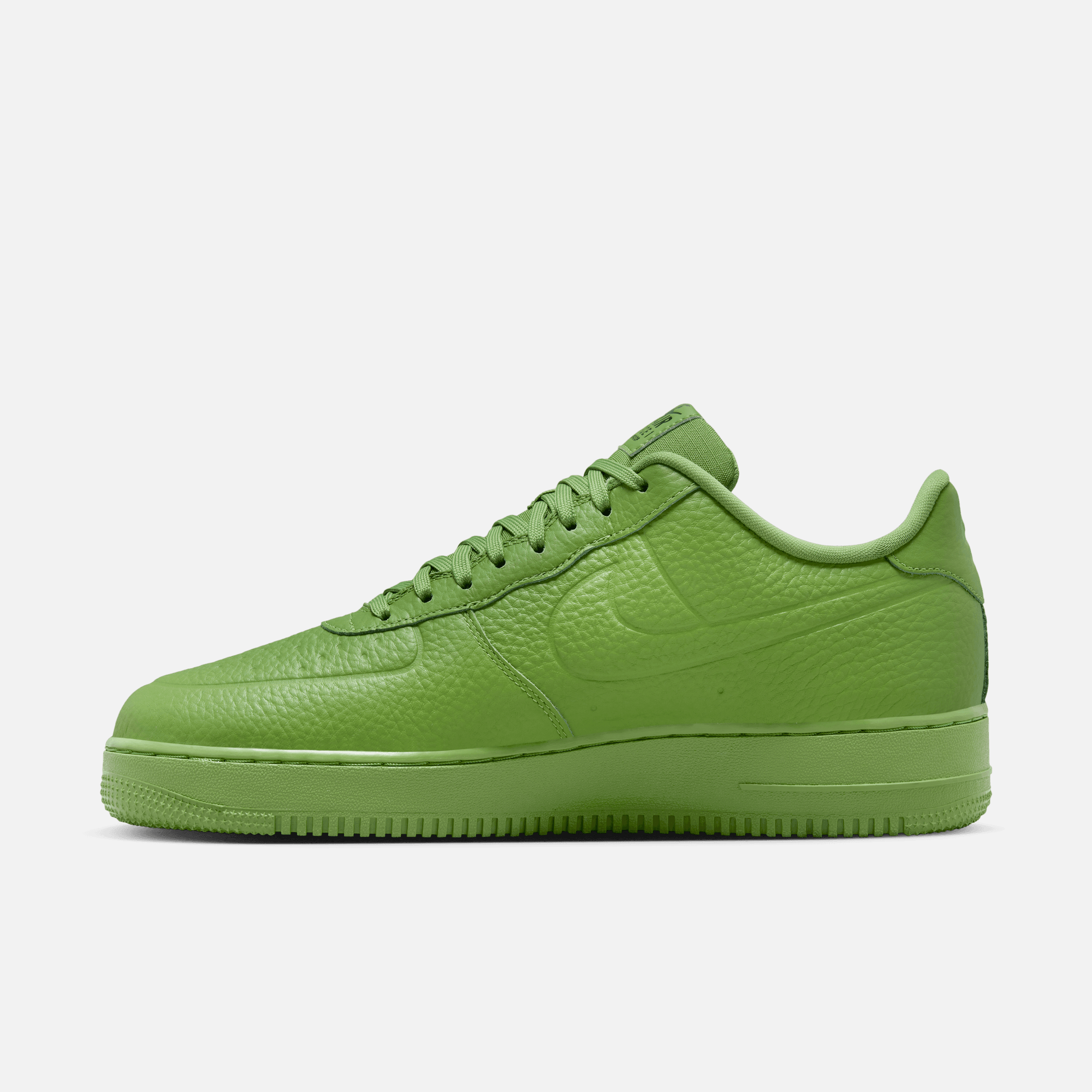 Nike Air Force 1 Low 07 Pro Tech WP Green Puffer Reds