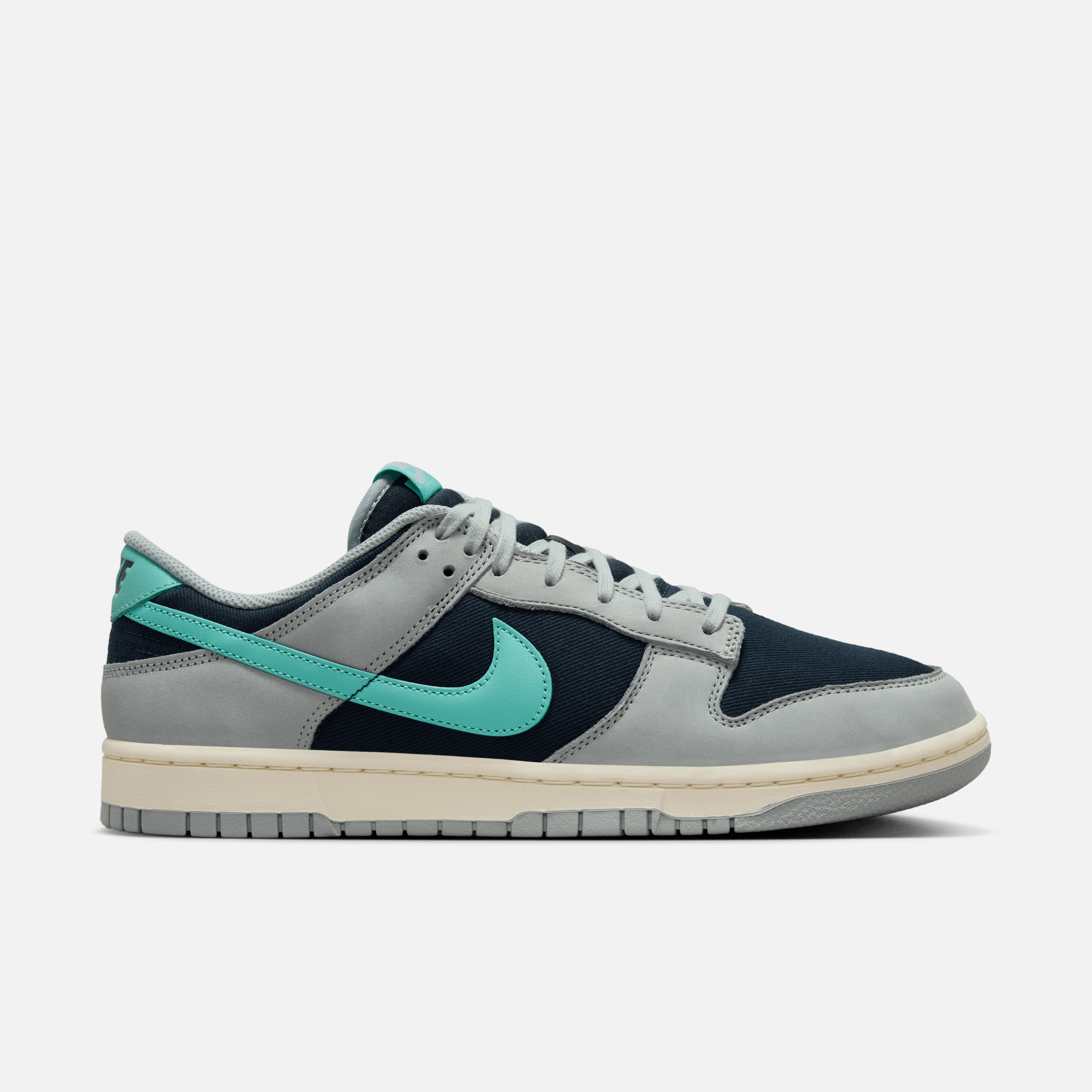 Nike Dunk Low Dark Obsidian Green Frost