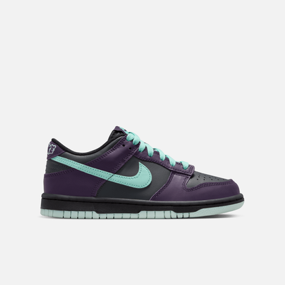 Nike Big Kids' Dunk Low Wizard (GS)
