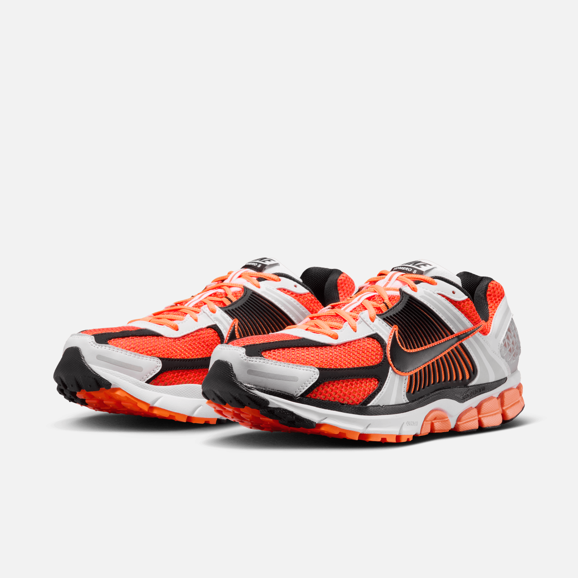 Nike Zoom Vomero 5 Total Orange