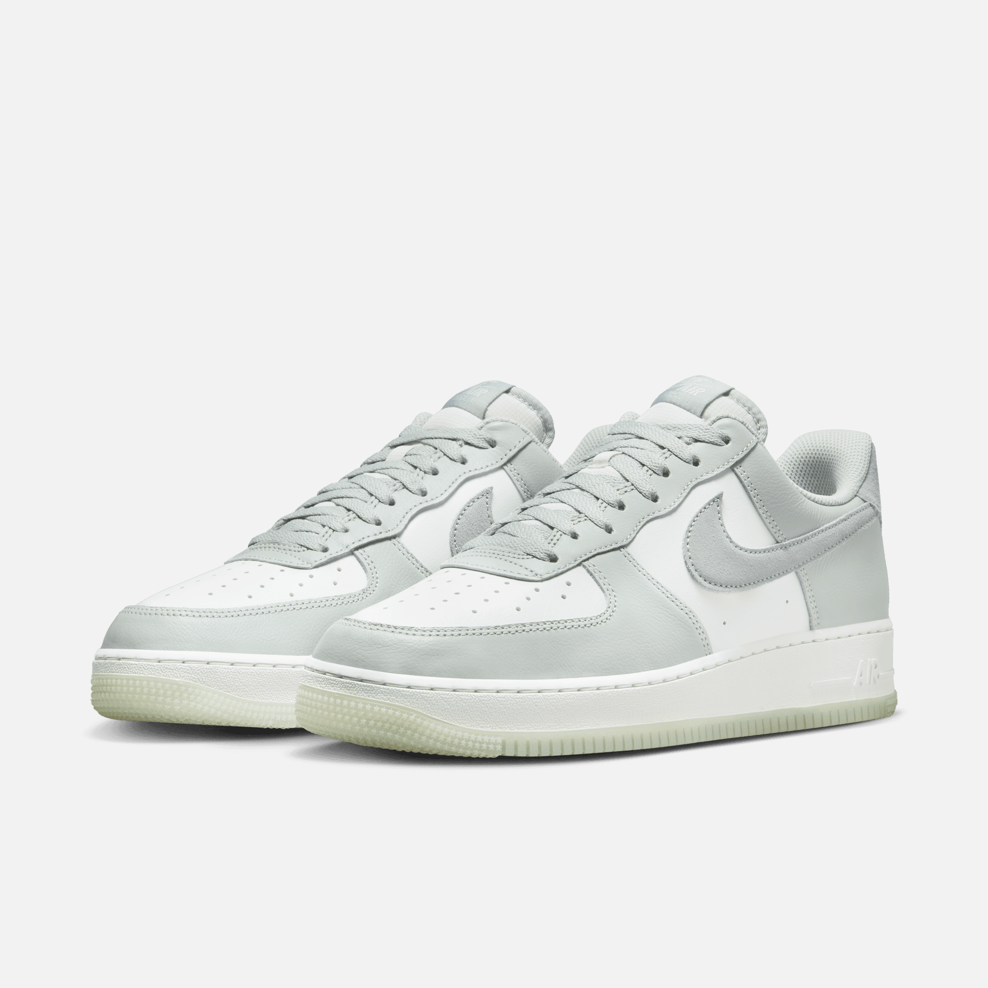 Nike Air Force 1 Low Light Silver Pumice – Puffer Reds Nike Air Force 1 Low Light Silver Pumice – Puffer Reds
