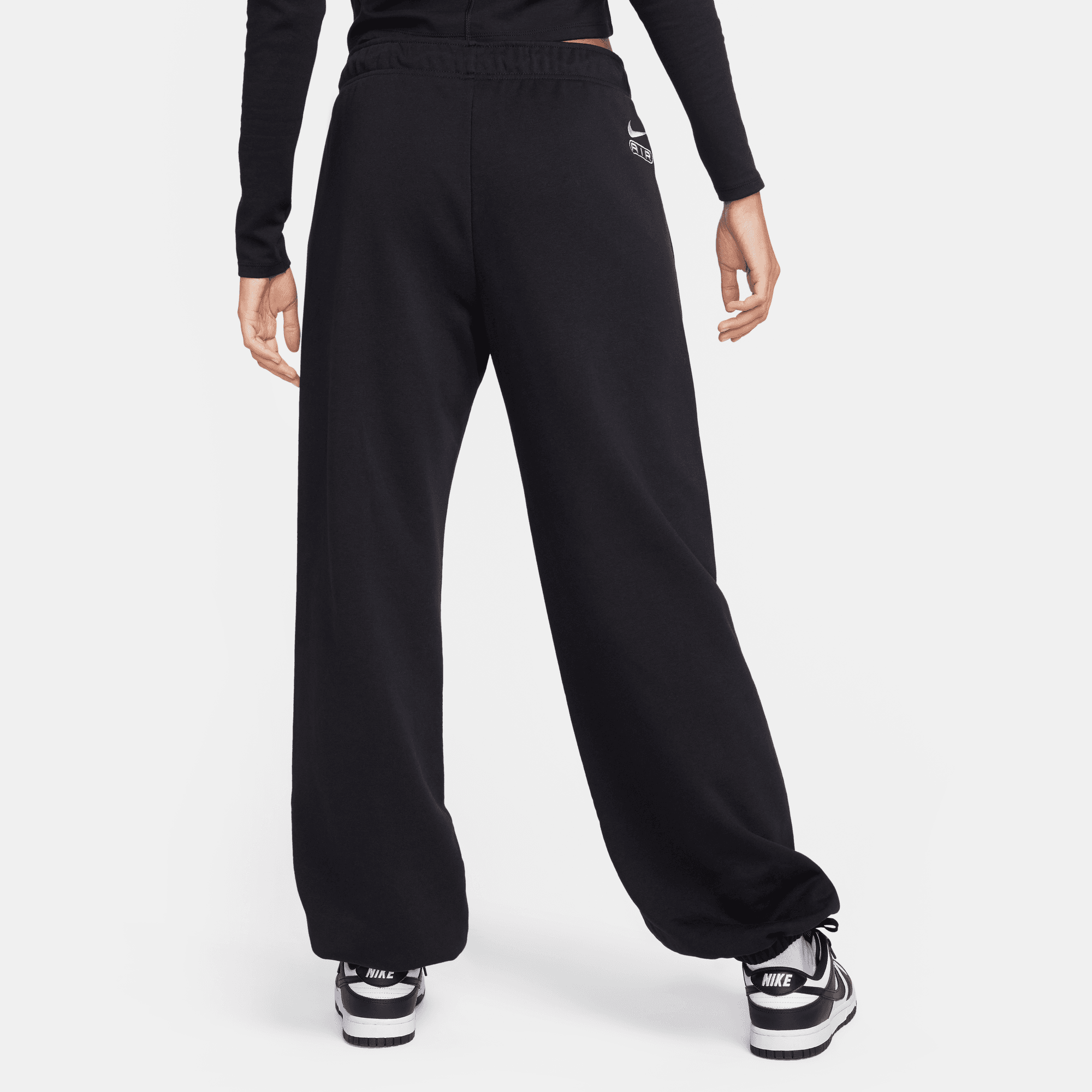 NWT Women's Nike Air Sportswear Black Pants Joggers Medium Large MSRP $65