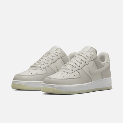 Nike Air Force 1 Low '07 LV8 Light Bone