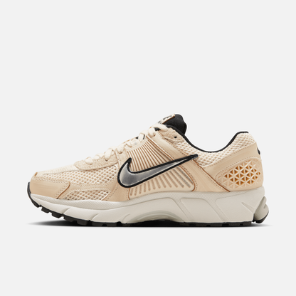 Nike Women's Zoom Vomero 5 Pearl White