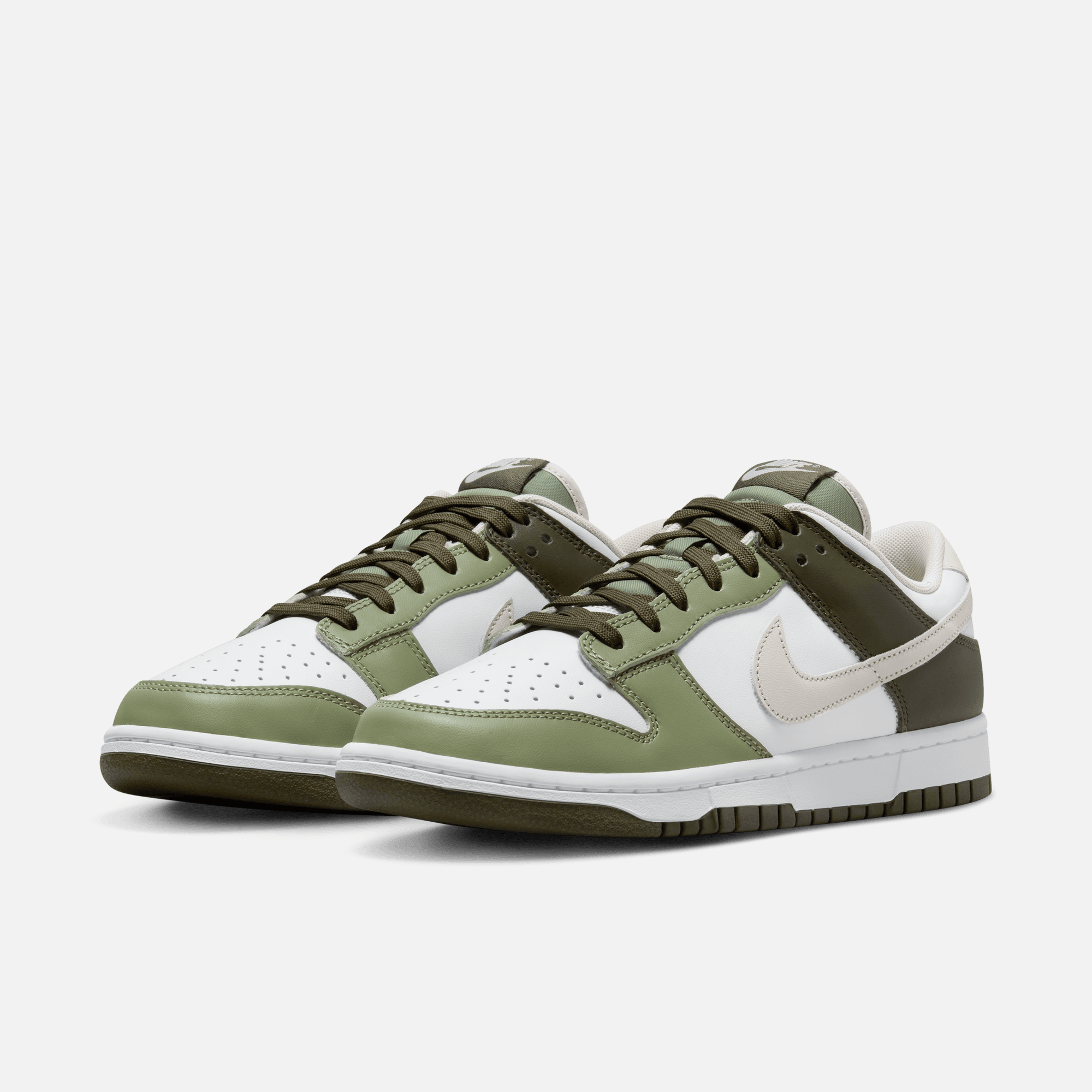 Nike Dunk Low Oil Green