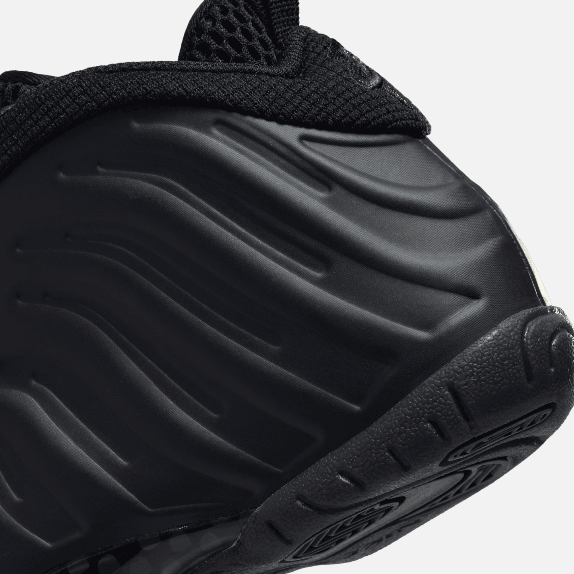 Nike Kids' Little Posite One Anthracite (PS)