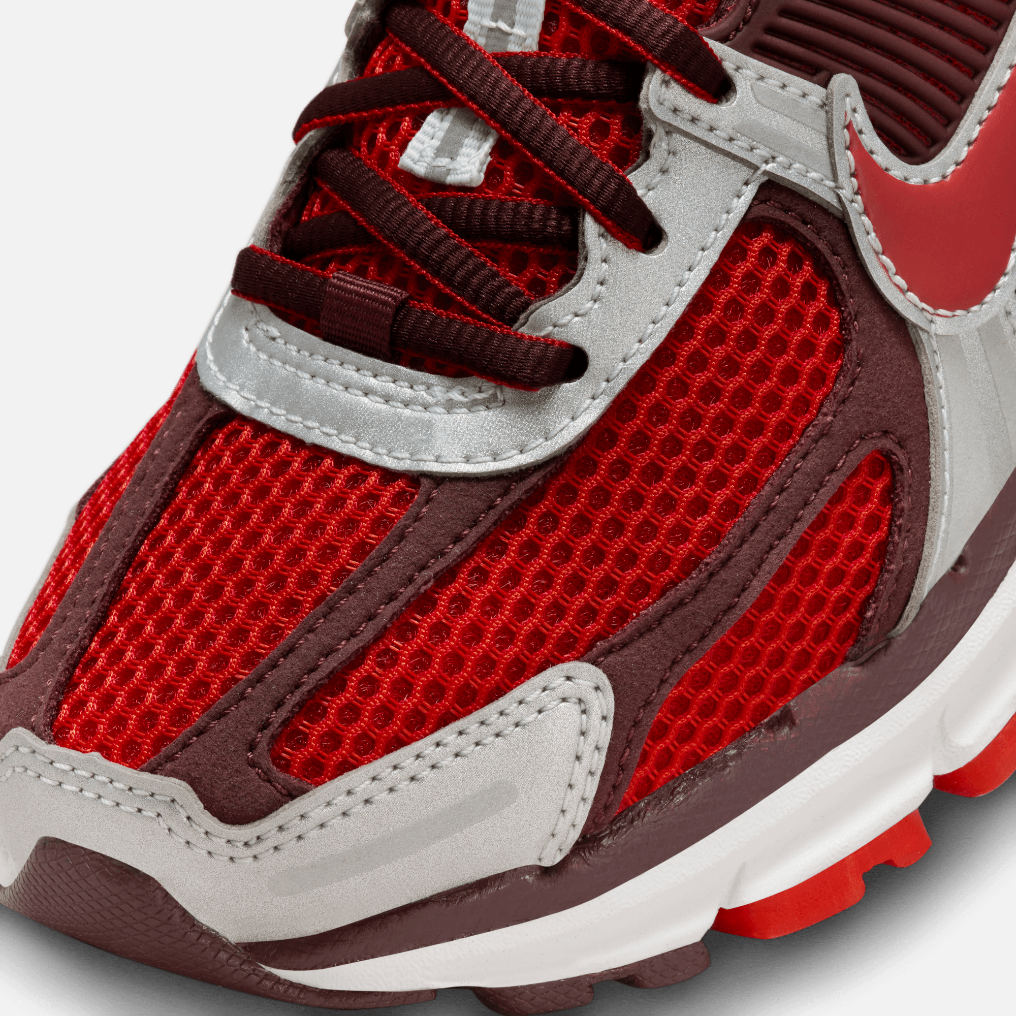 Nike Zoom Vomero 5 Mystic Red (Women's) - FN7778-600 - US