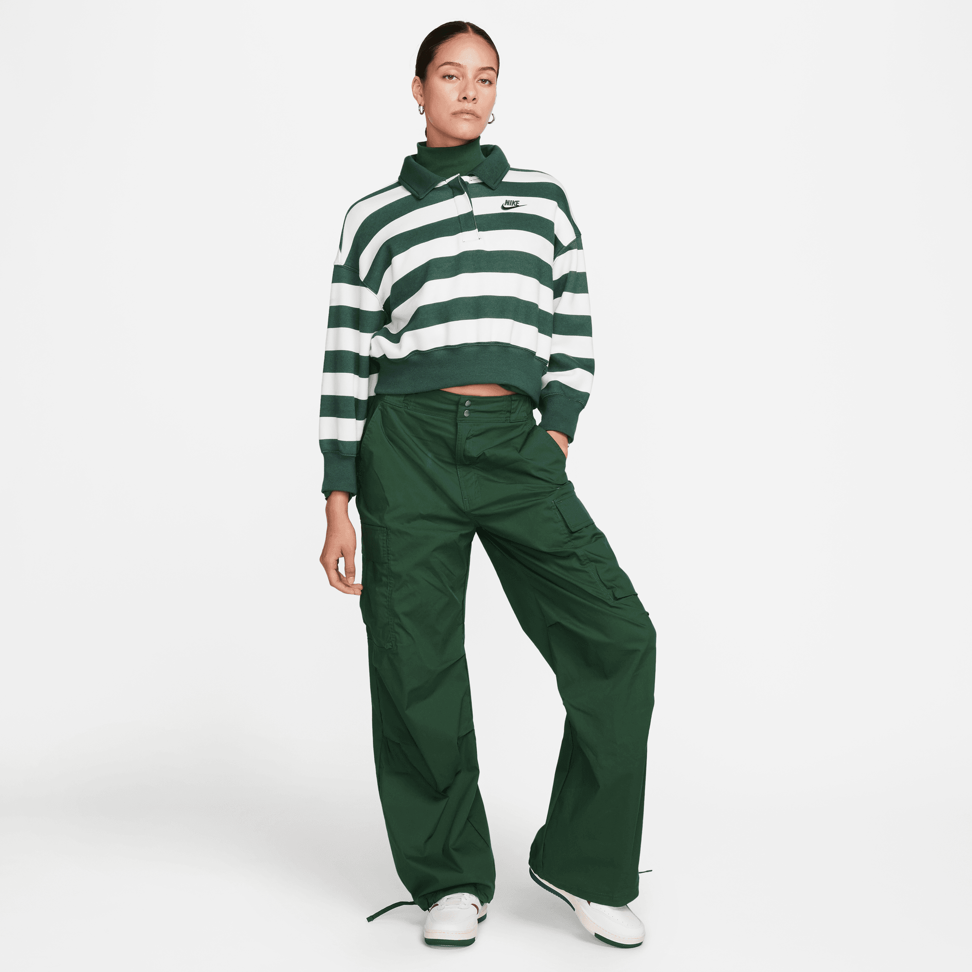 Nike Sportswear Women's Green Oversized High-Waisted Pants