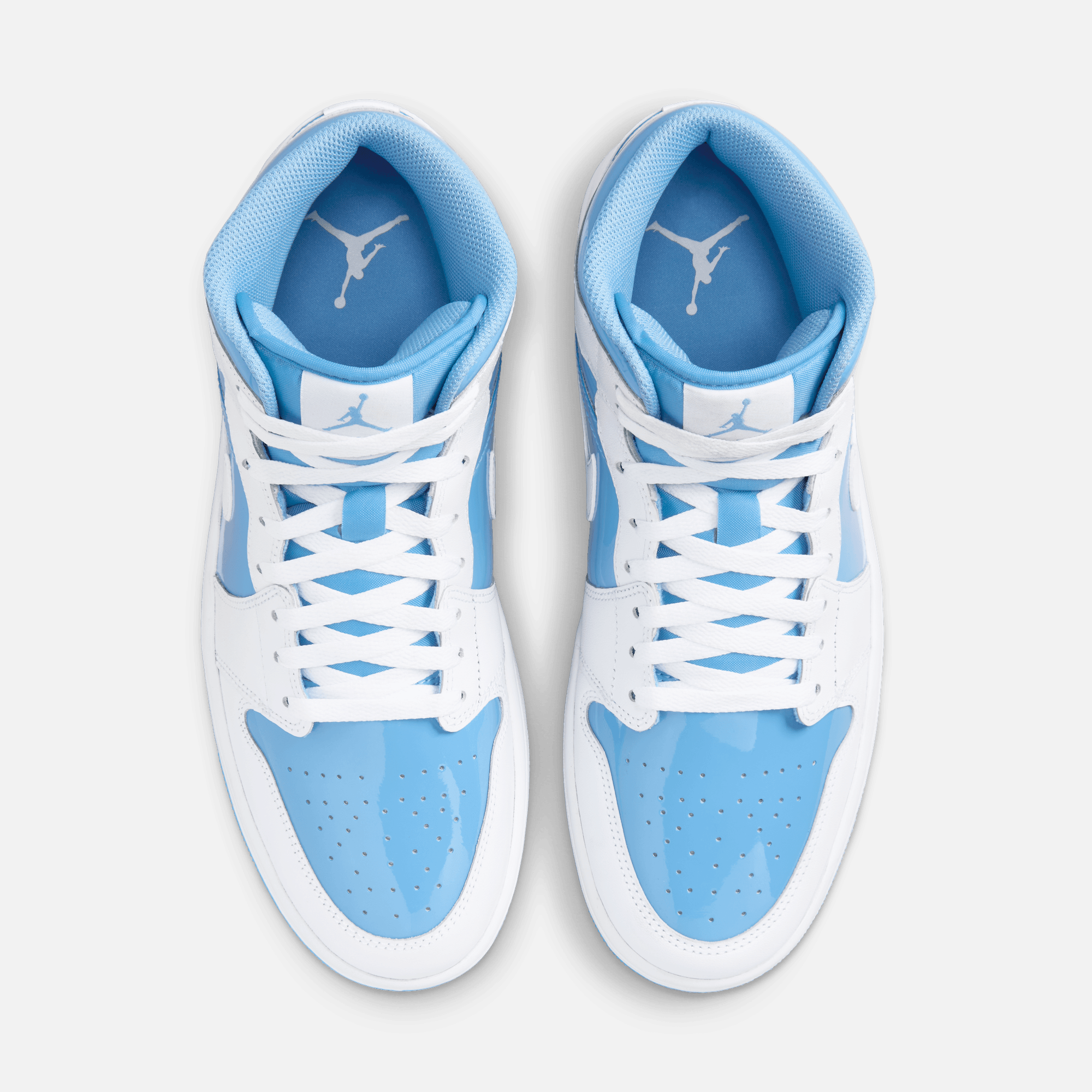 Air Jordan 1 Mid Legend Blue