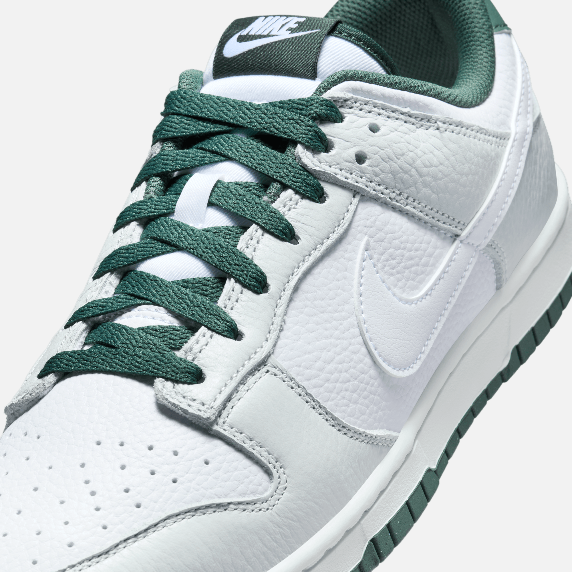 Nike Dunk Low Photon Dust Vintage Green