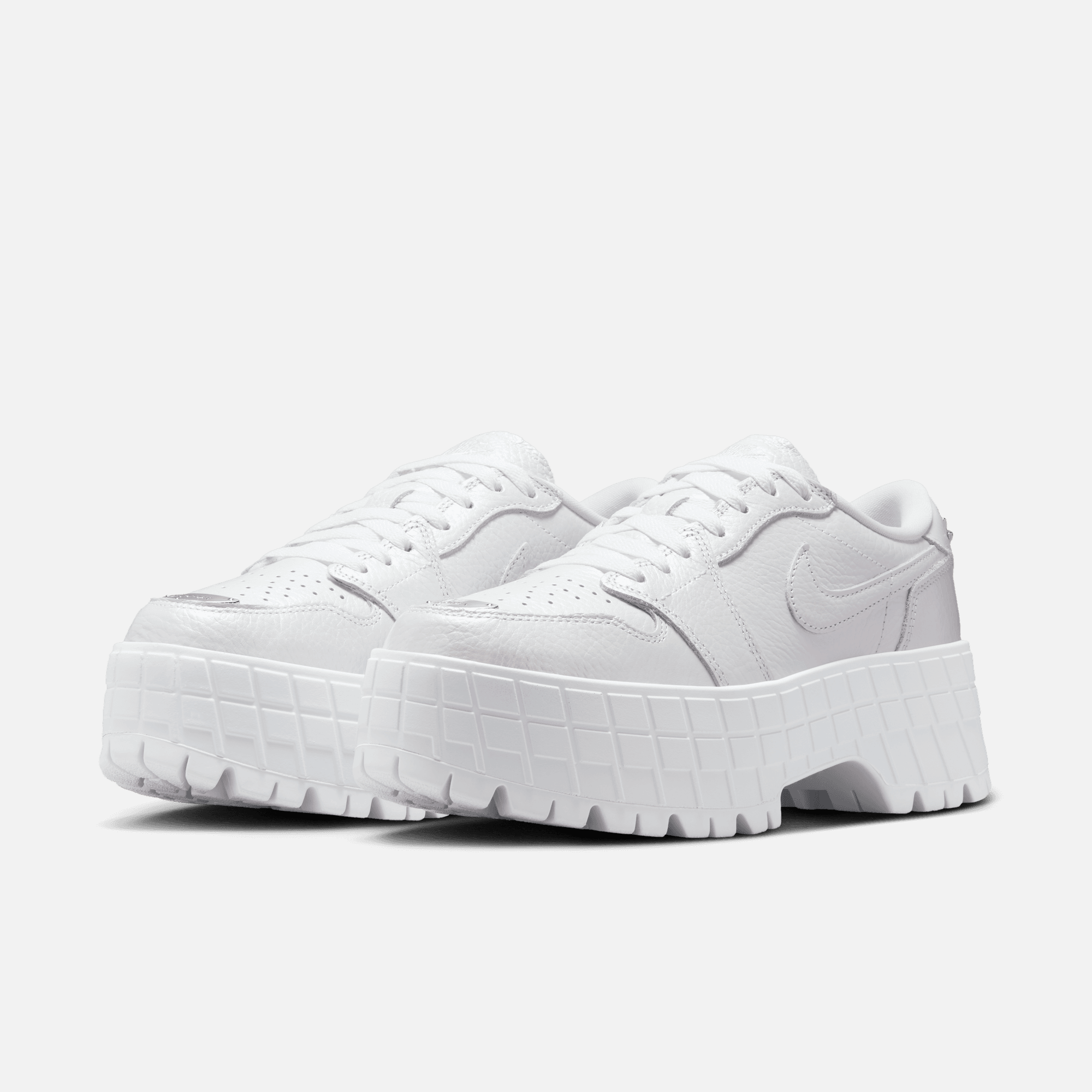 Air Jordan Women's 1 Brooklyn Low White – Puffer Reds Air Jordan Women's 1 Brooklyn Low White – Puffer Reds