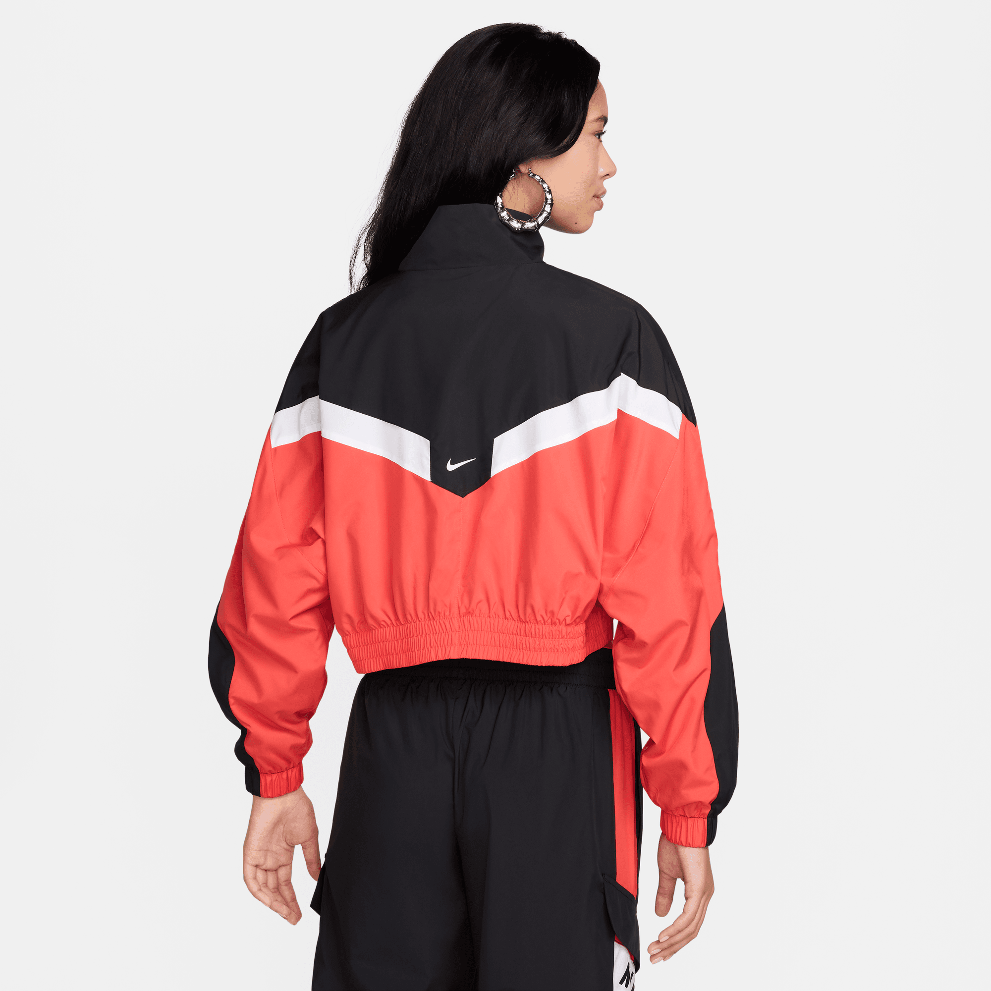 Red and black nike windbreaker womens shop