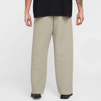Nike Tech Light Army Wide-Leg Fleece Pants