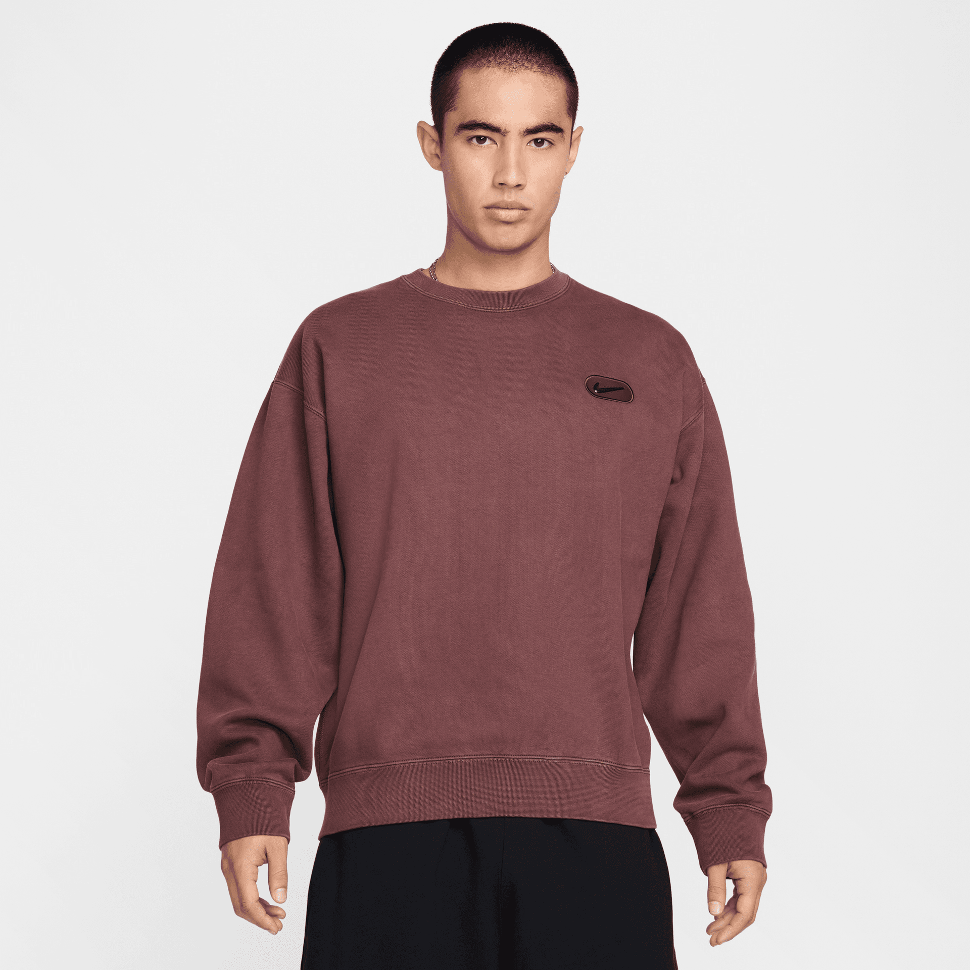 Nike Solo Swoosh Fleece Crew – Puffer Reds