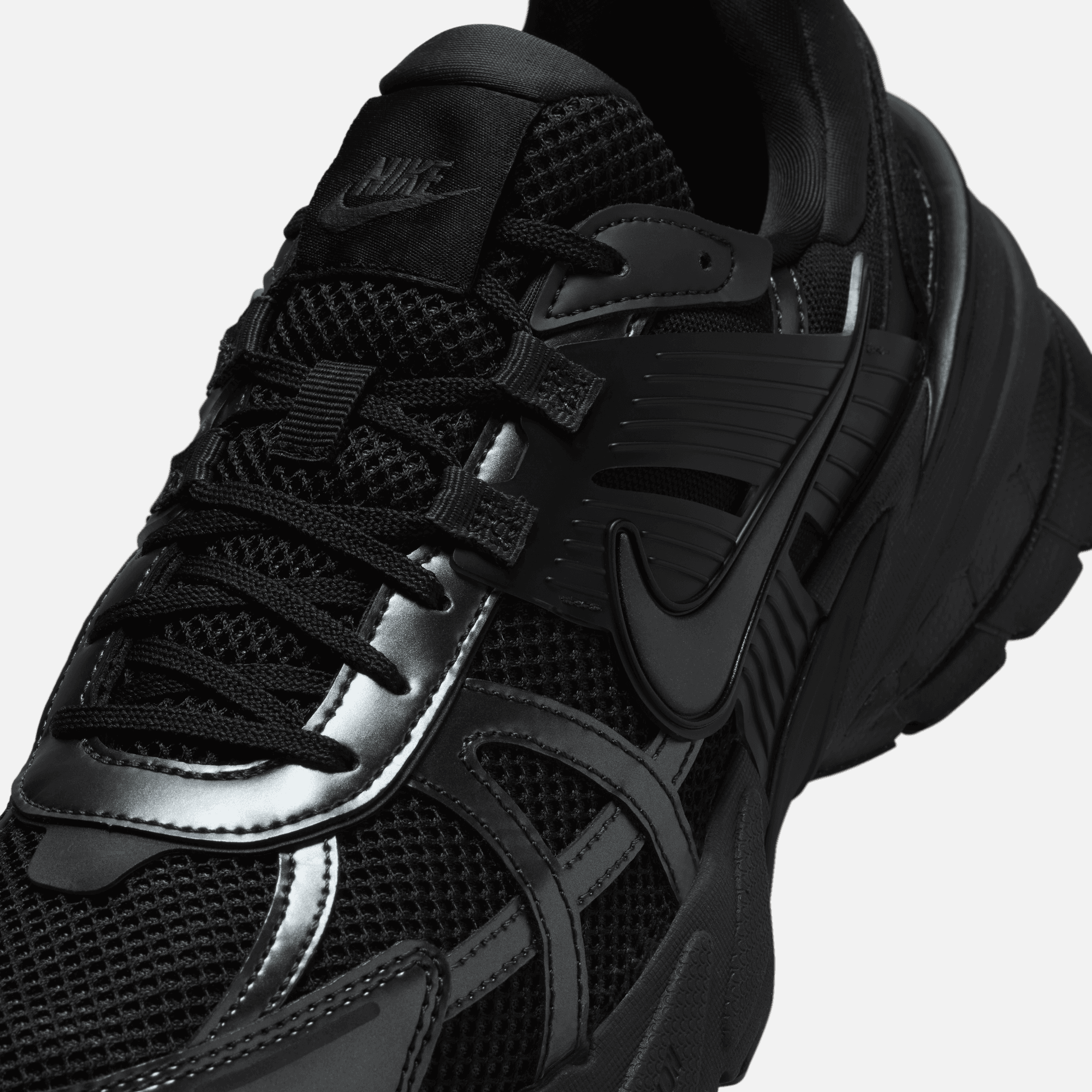 Nike V2K Run Black