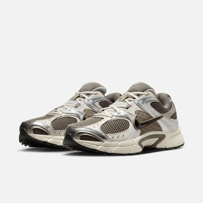 Nike V5 RNR Cave Stone