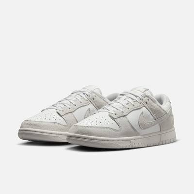 Nike Women's Dunk Low Summit White Photon Dust