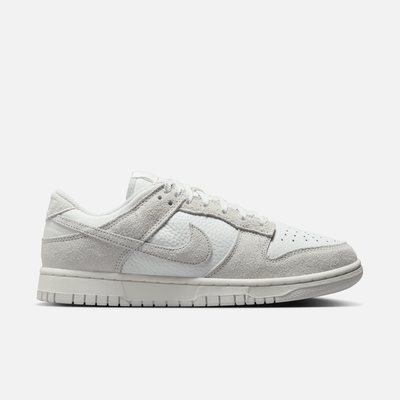 Nike Women's Dunk Low Summit White Photon Dust