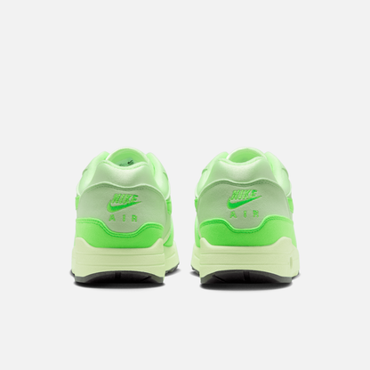 Nike Women's Air Max 1 '87 Vapor Green