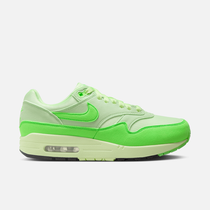 Nike Women's Air Max 1 '87 Vapor Green