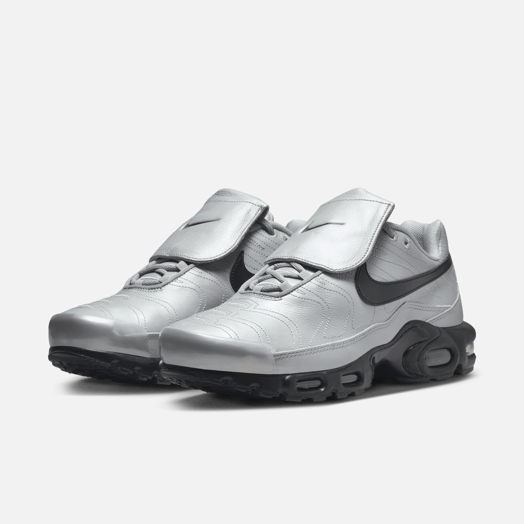 Nike Air Max Plus Tiempo Wolf Grey – Puffer Reds Nike Air Max Plus Tiempo Wolf Grey – Puffer Reds