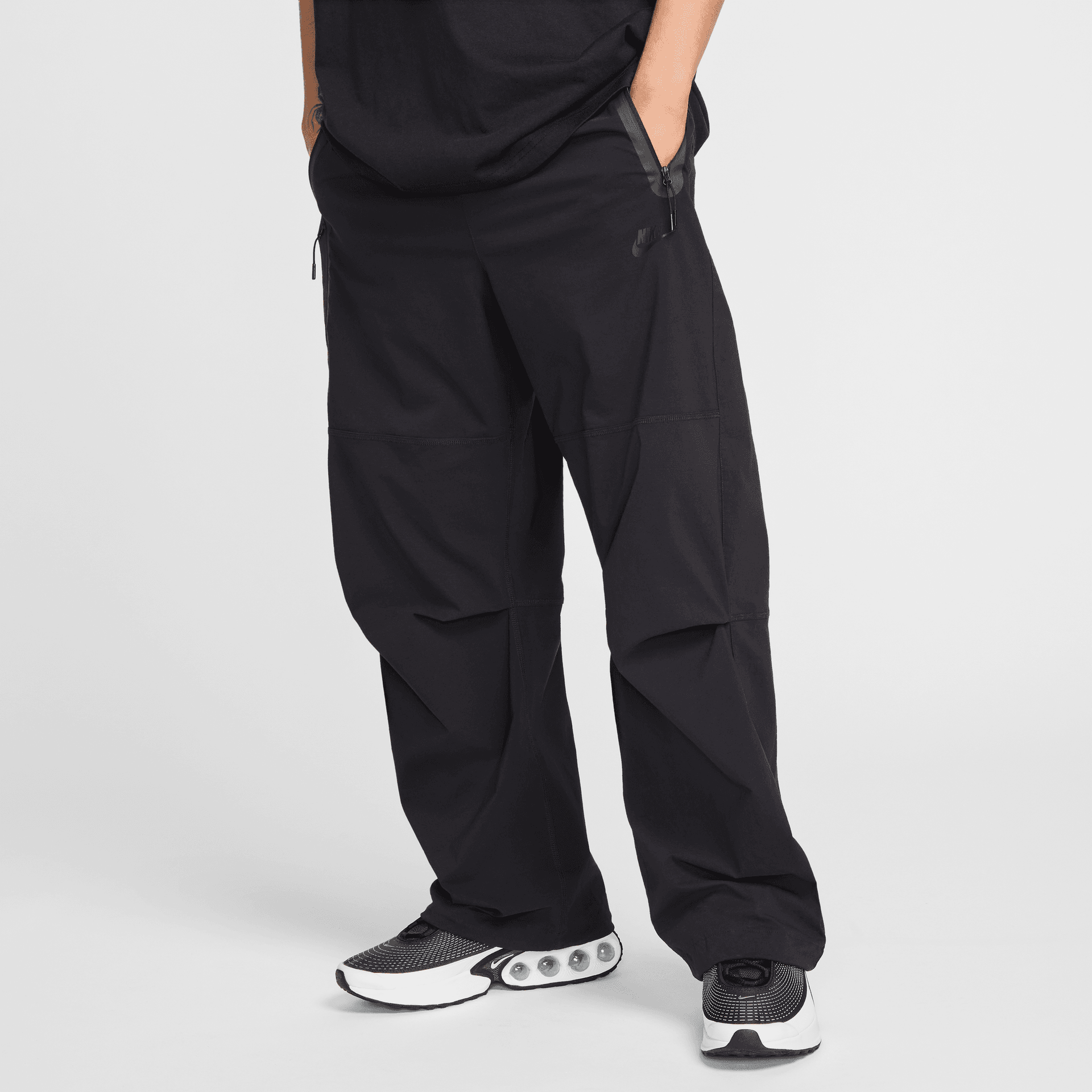 Nike Tech Woven Oversized Black Pants – Puffer Reds