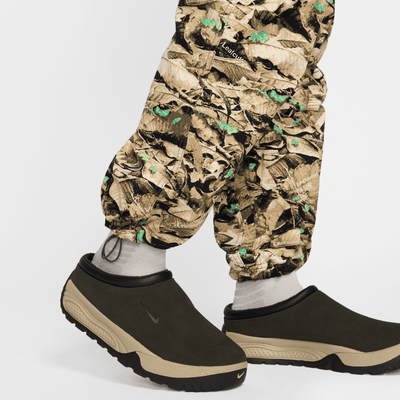 Nike ACG "Smith Summit" Water-Repellent UV Cargo Pants