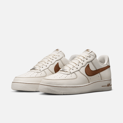 Nike Air Force 1 Low Ivory Saddle Brown Contrast Stitch