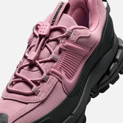 Nike Women's Zoom Vomero Roam Elemental Pink