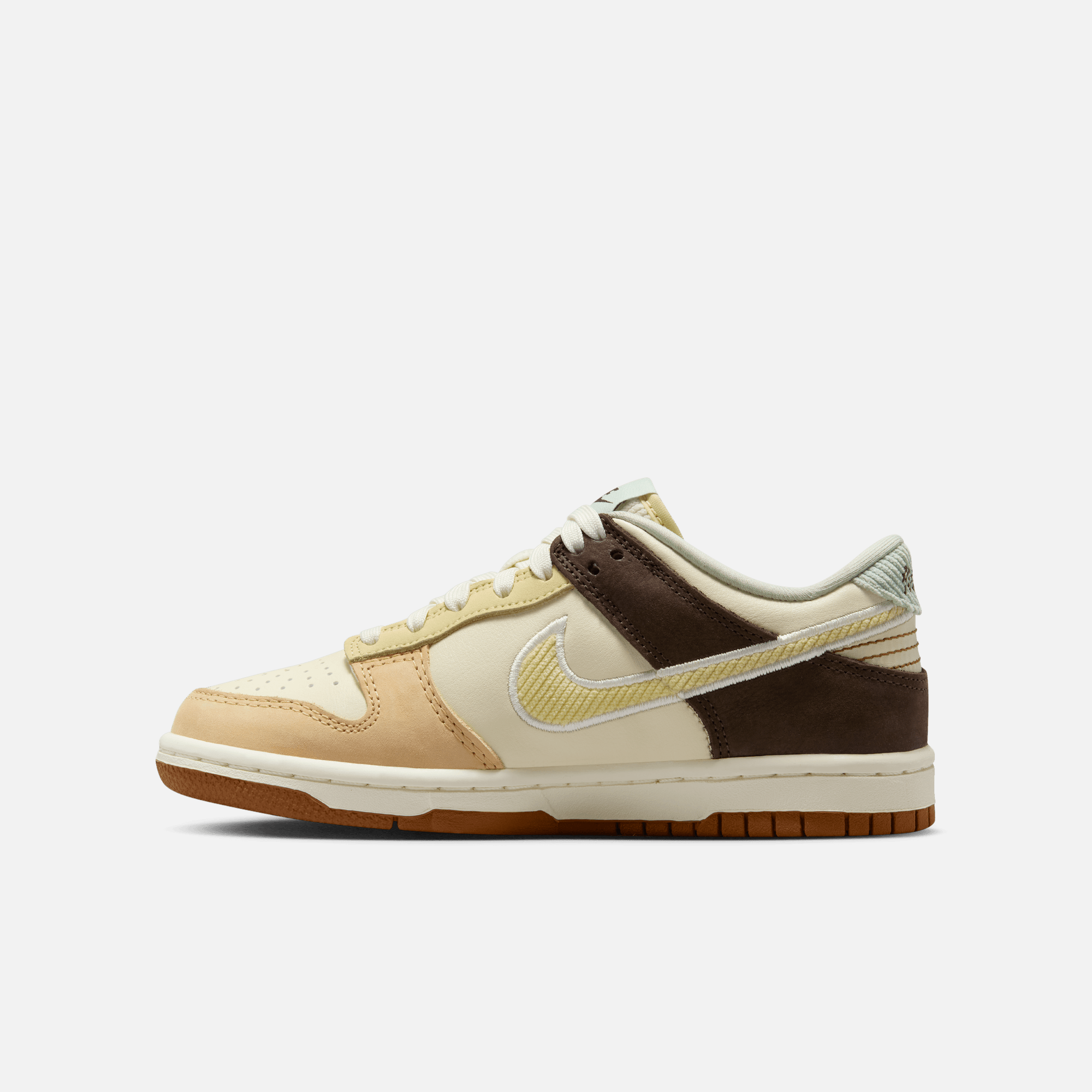 Nike Big Kids' Dunk Low Corduroy 'Passing Notes' (GS)