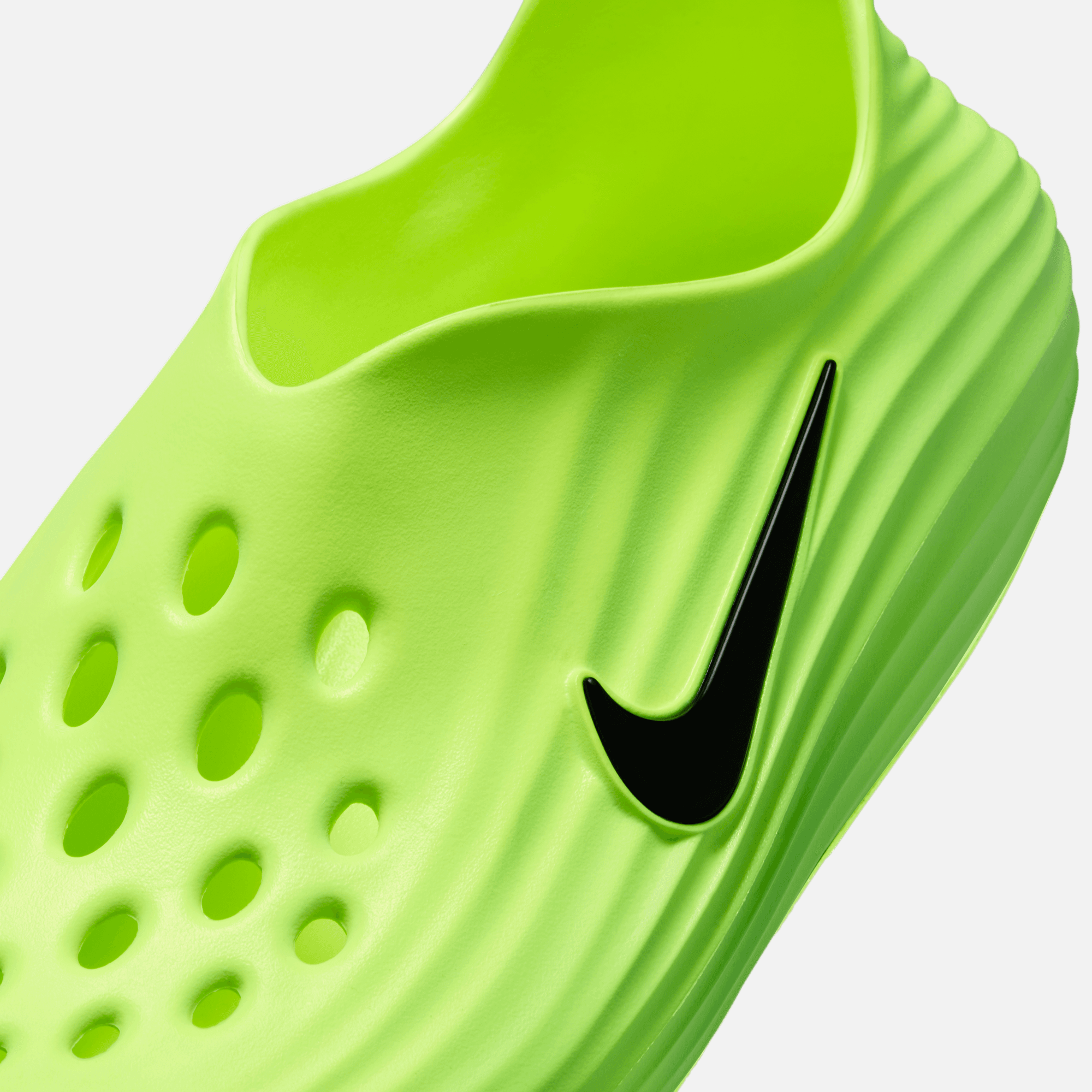 Nike ReactX Rejuven8 Green Strike
