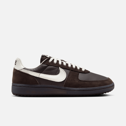 Nike Women's Field General Velvet Brown