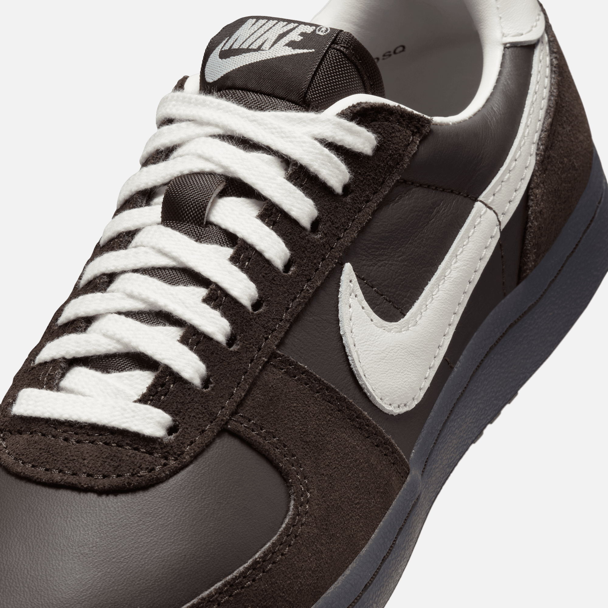 Nike Women's Field General Velvet Brown