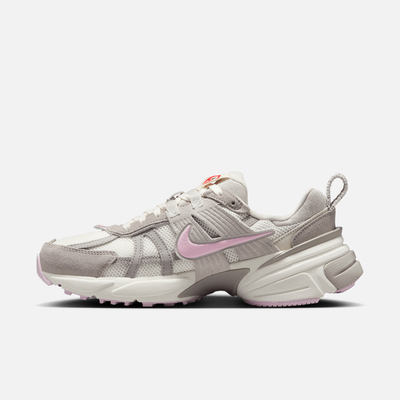 Nike Women's V2K Run 'Valentine's Day'