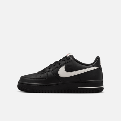 Nike Big Kids' Air Force 1 Phantom (GS)