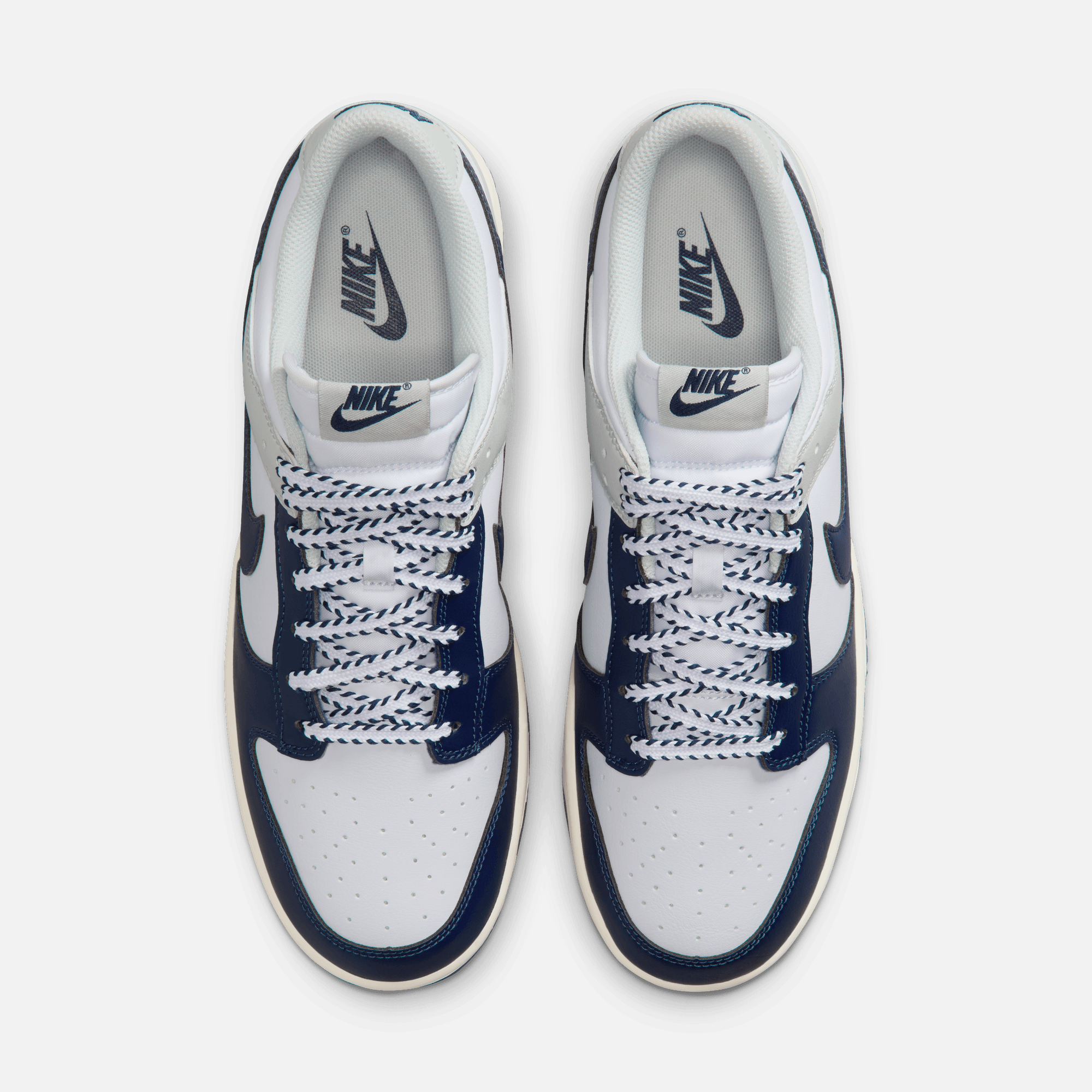 Nike Dunk Low New York Yankees