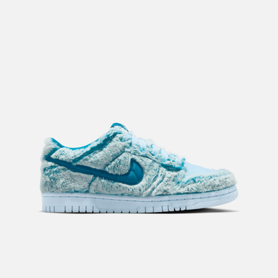 Nike Big Kids' Dunk Low Abominable Snowman (GS)