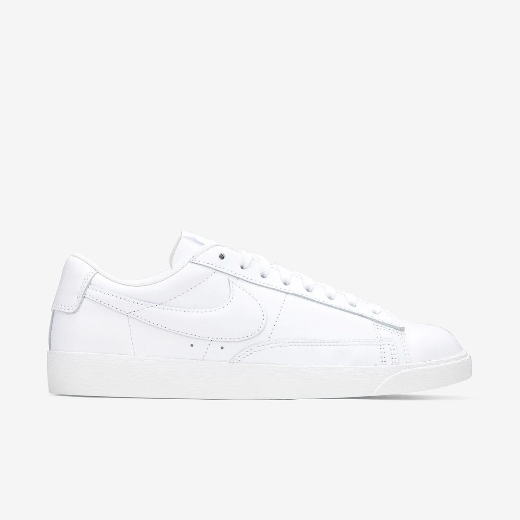 Nike Women's Blazer Low LE White