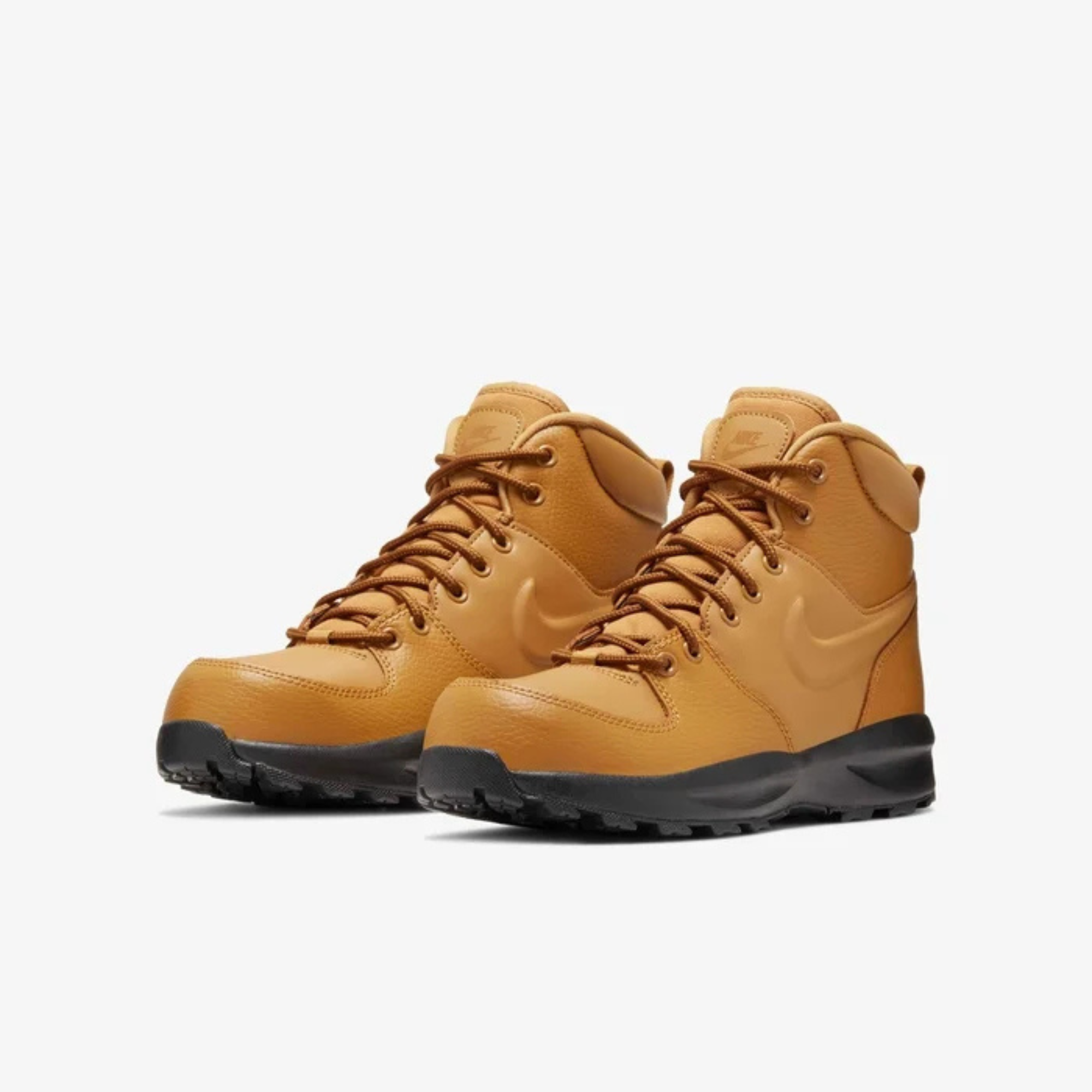 nike manoa boots wheat