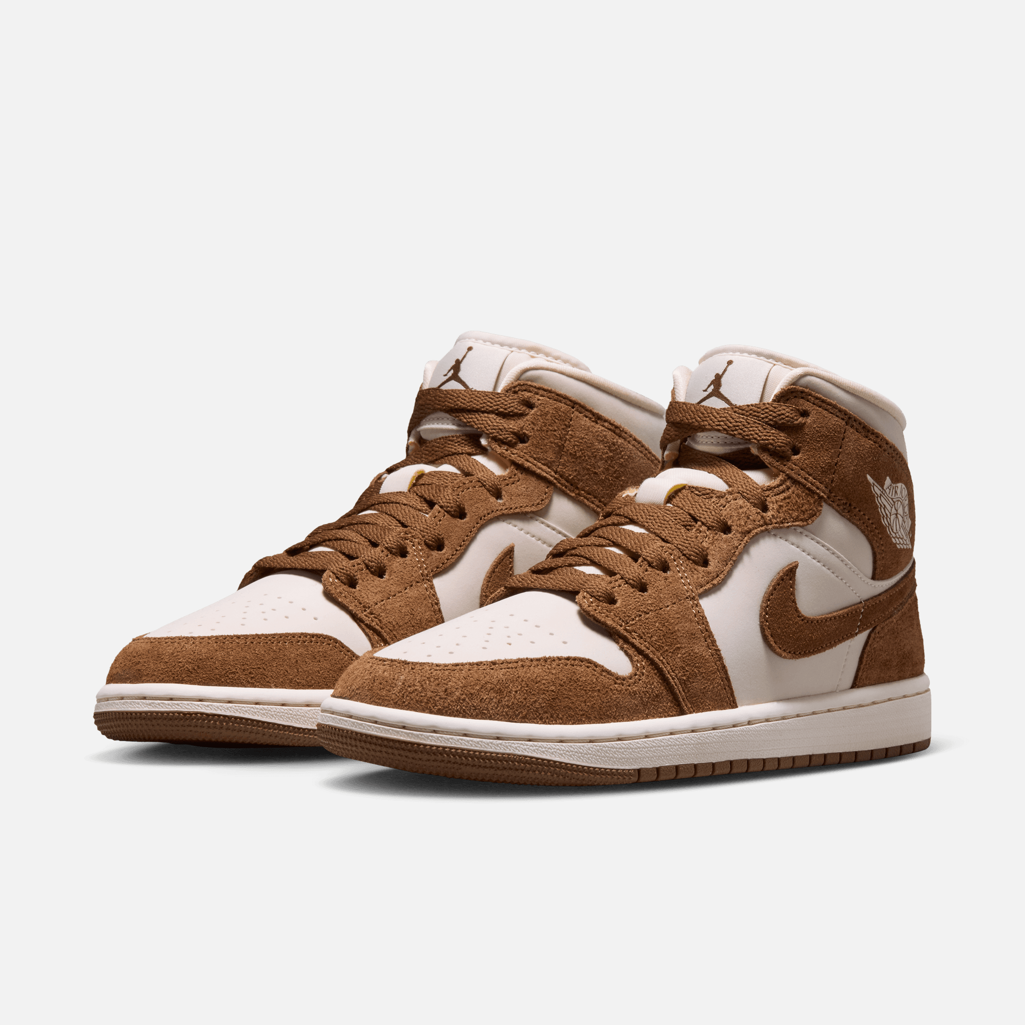 Air Jordan Women's 1 Mid Light British Tan Chalk