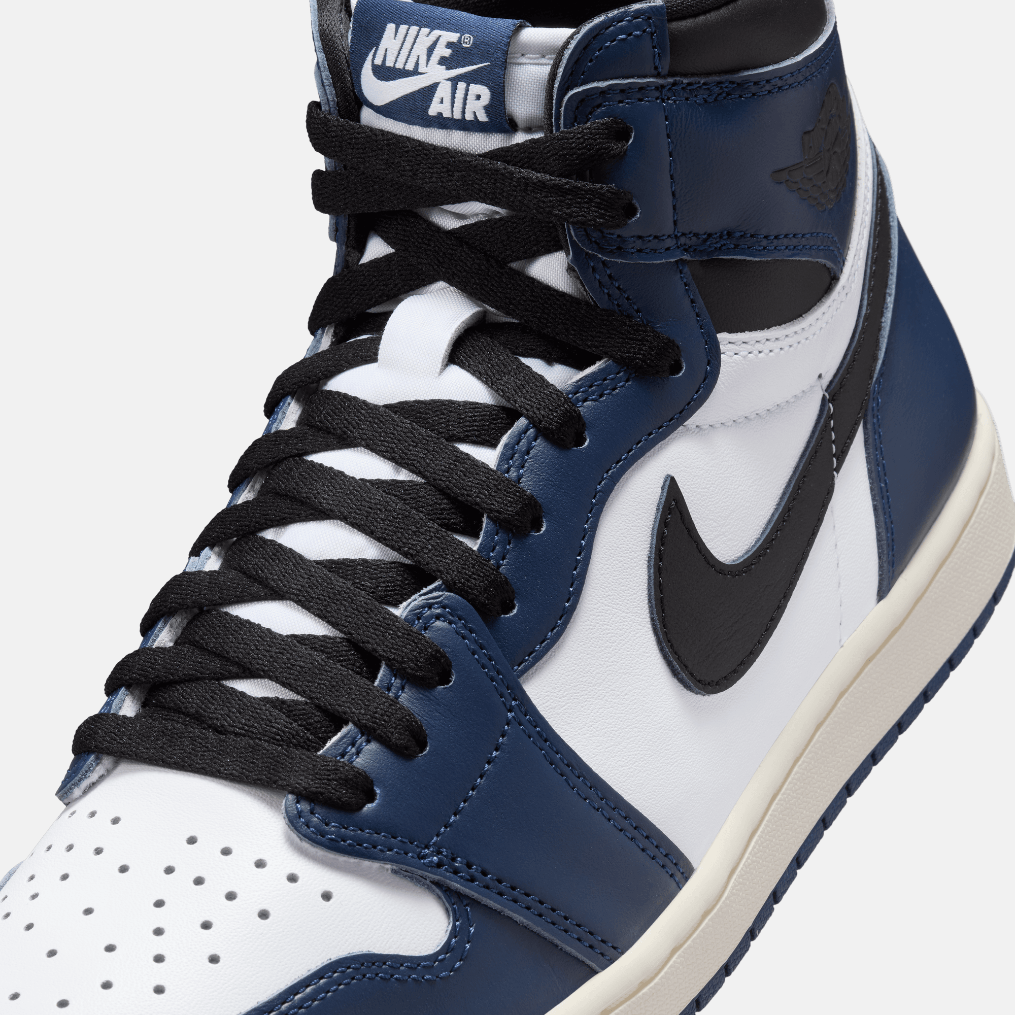 Air Jordan 1 Retro High OG Midnight Navy