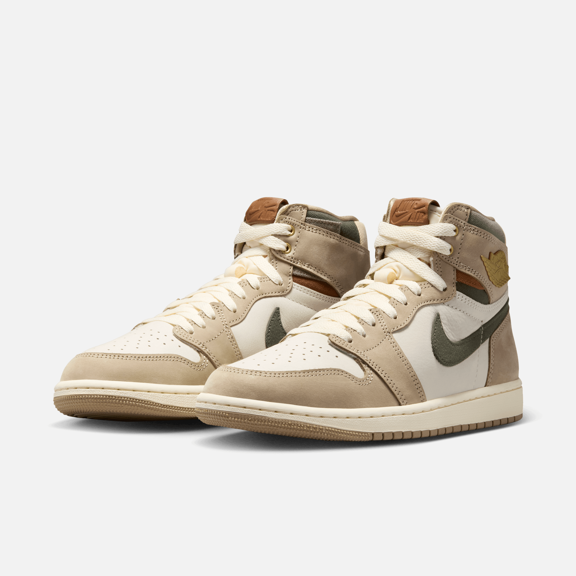 Air Jordan Women's 1 High OG Shop Jacket