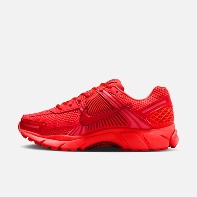 Nike Women's Zoom Vomero 5 Light Crimson