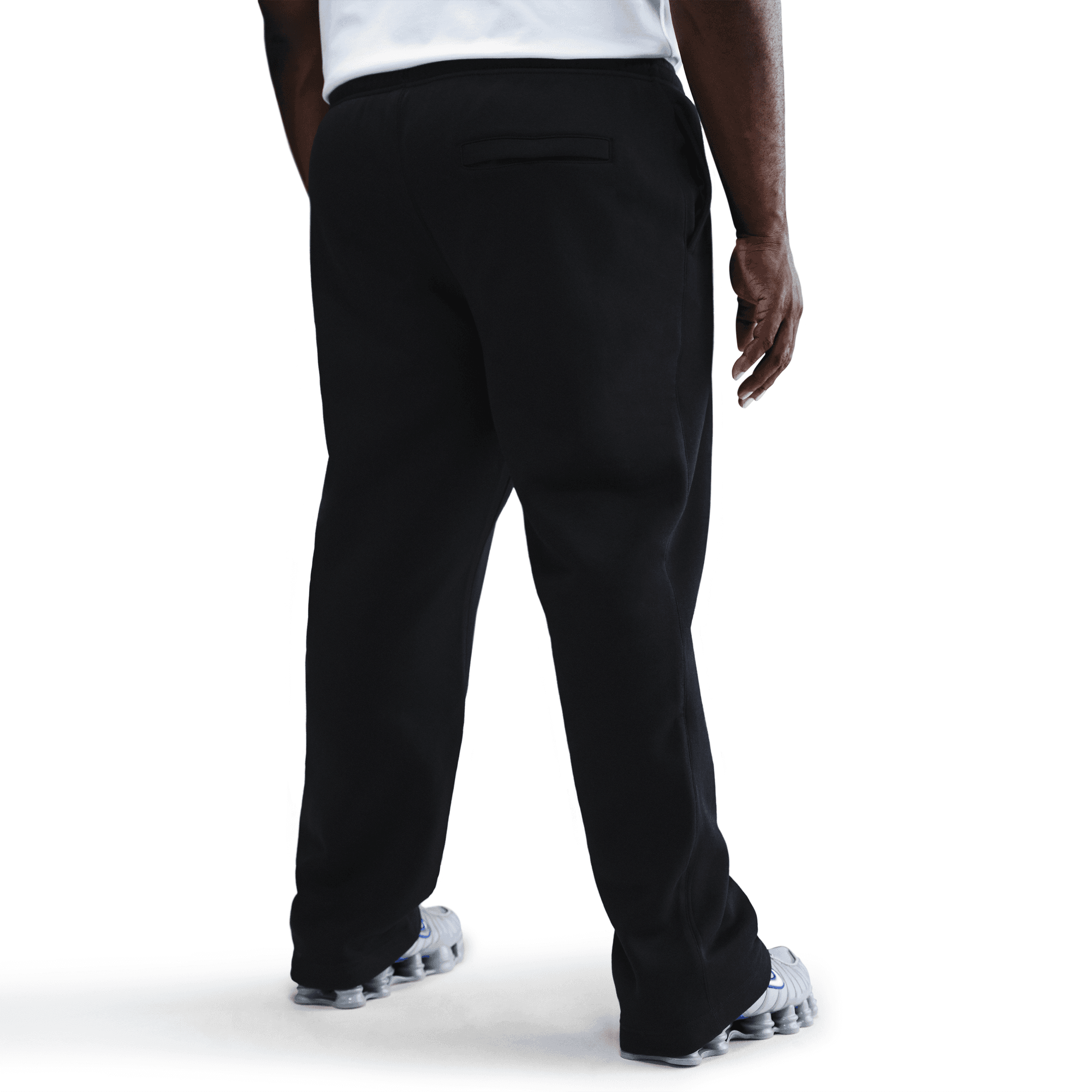 nike club essentials open hem sweatpants in black