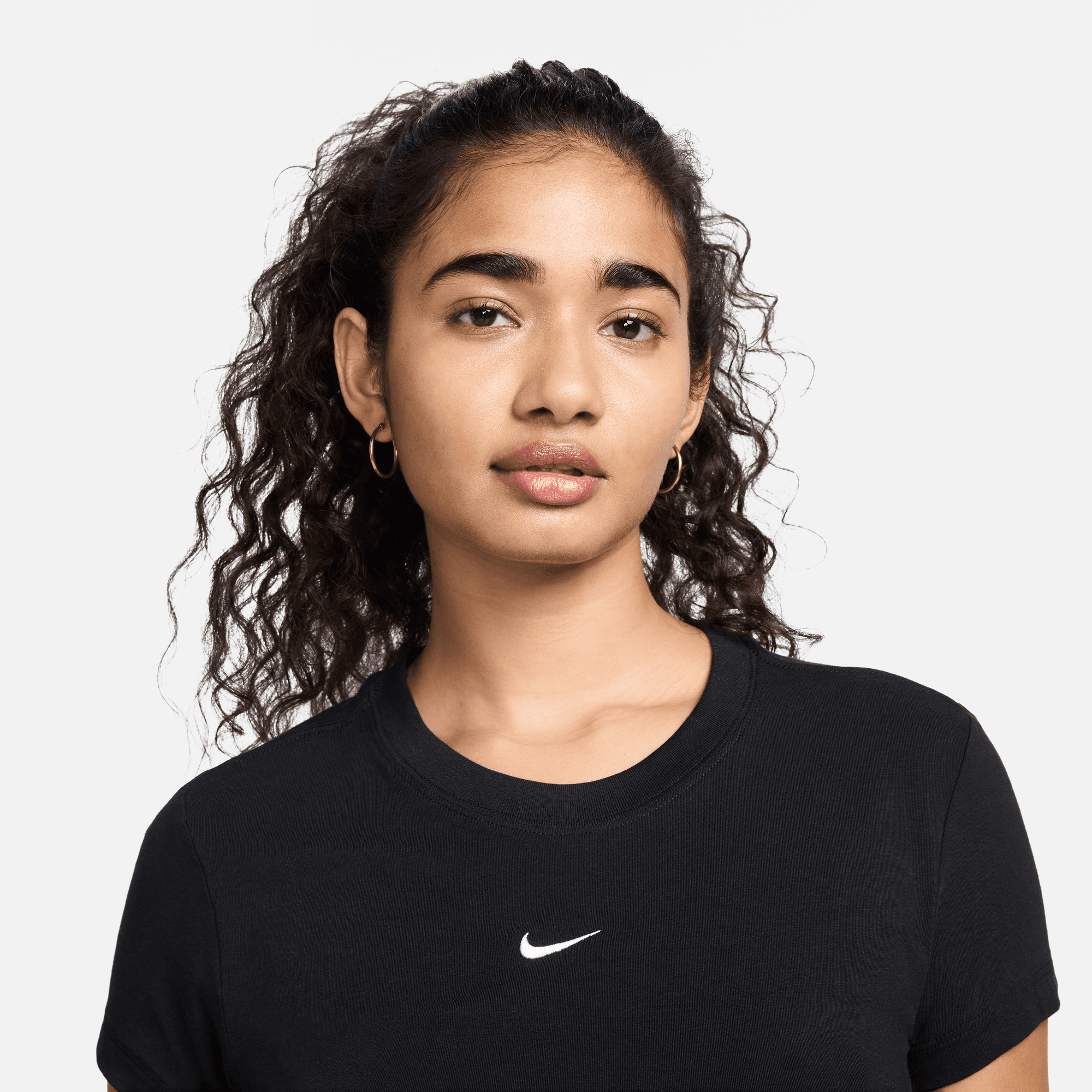 Nike Women's Sportswear Chill Knit Black T-Shirt – Puffer Reds Nike Women's Sportswear Chill Knit Black T-Shirt – Puffer Reds