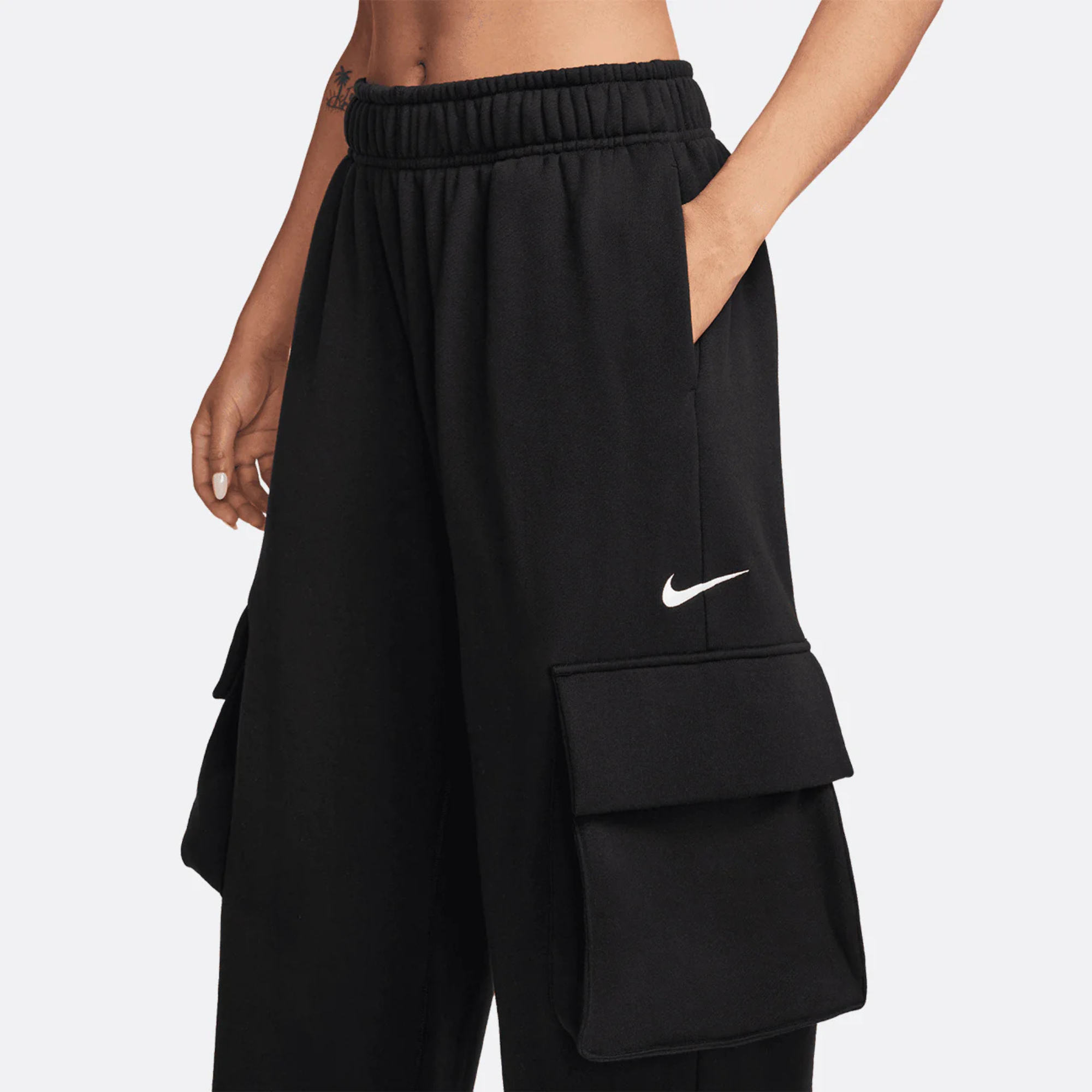 Nike Women's Sportswear Low-Rise Black Oversized French Terry Open-Hem Pants